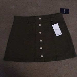 Button-up A-Line Mini Skirt: Size 30